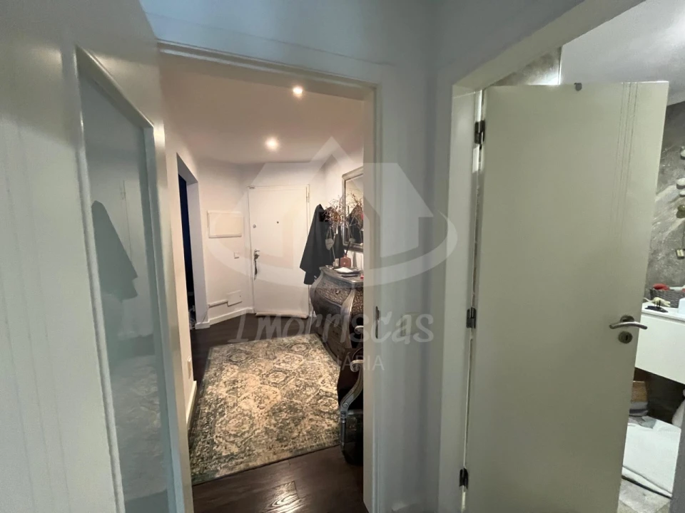 Apartamento T3 para Venda em Sacavém e Prior Velho Foto 3