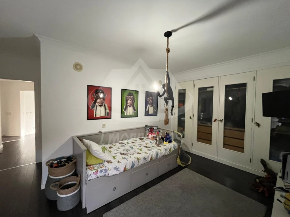 Apartamento T3 para Venda em Sacavém e Prior Velho Foto 9