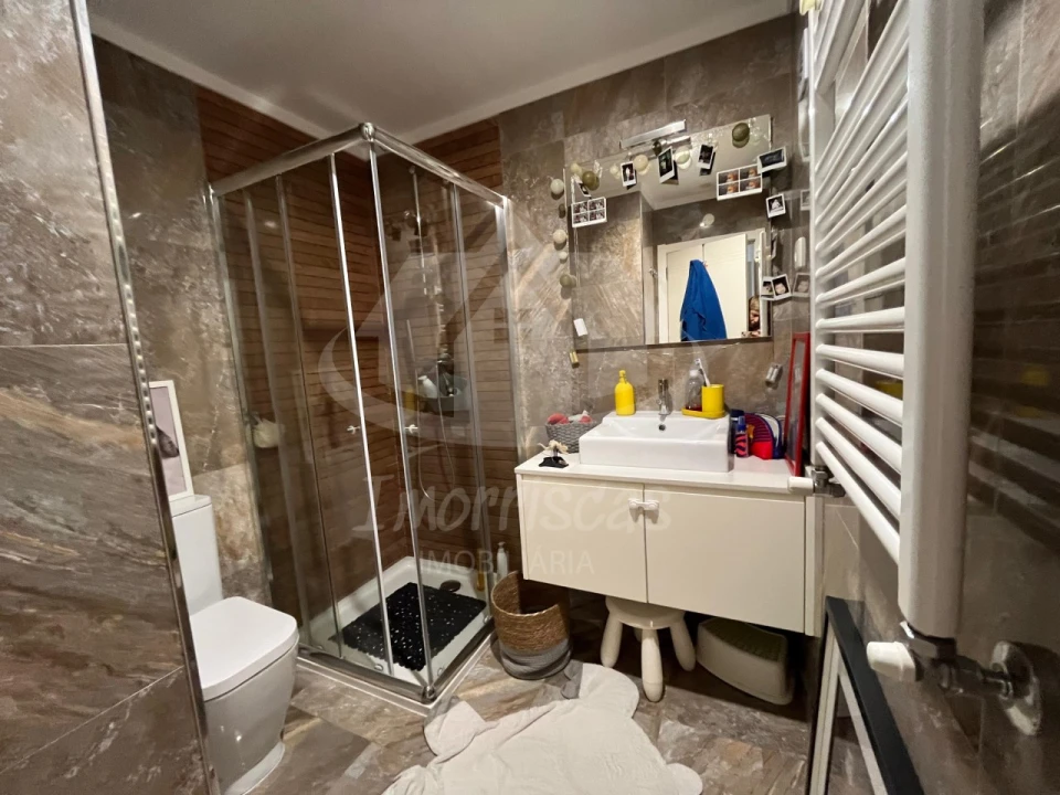 Apartamento T3 para Venda em Sacavém e Prior Velho Foto 17