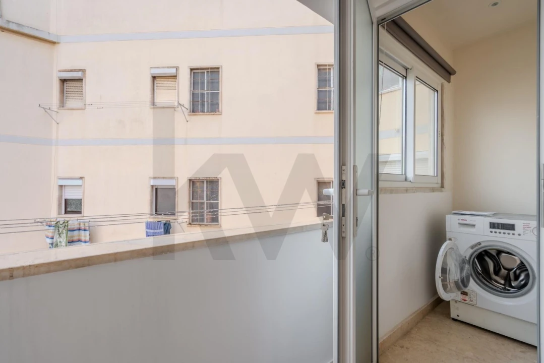 Apartamento T2 para Venda em Misericórdia Foto 6