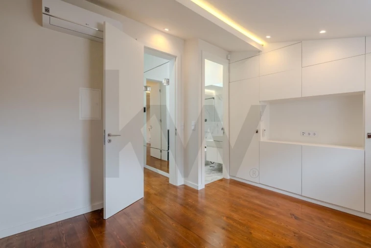 Apartamento T2 para Venda em Misericórdia Foto 14