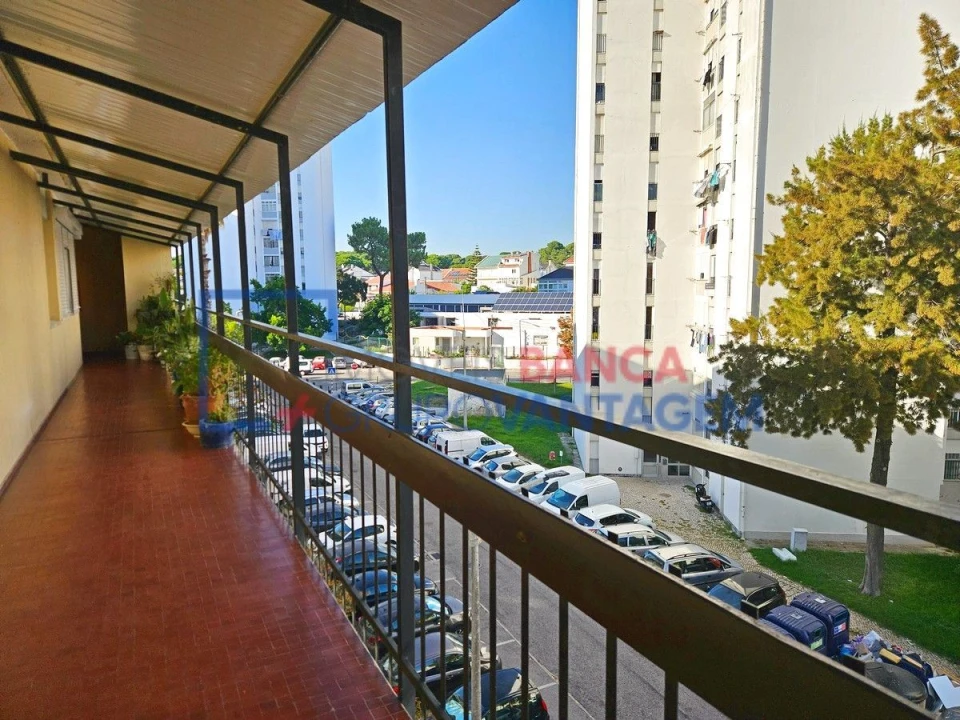 Apartamento T2 para Venda em Corroios Foto 21