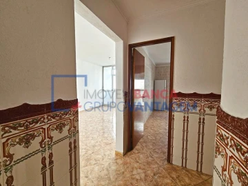 Apartamento T2 para Venda em Corroios