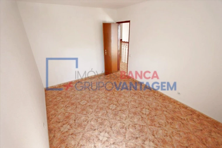 Apartamento T2 para Venda em Corroios Foto 10