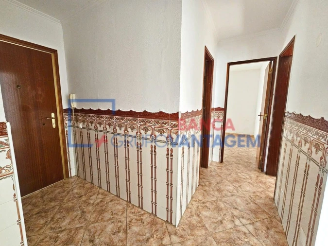 Apartamento T2 para Venda em Corroios Foto 6