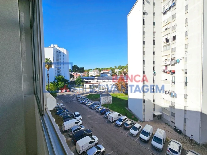 Apartamento T2 para Venda em Corroios Foto 10
