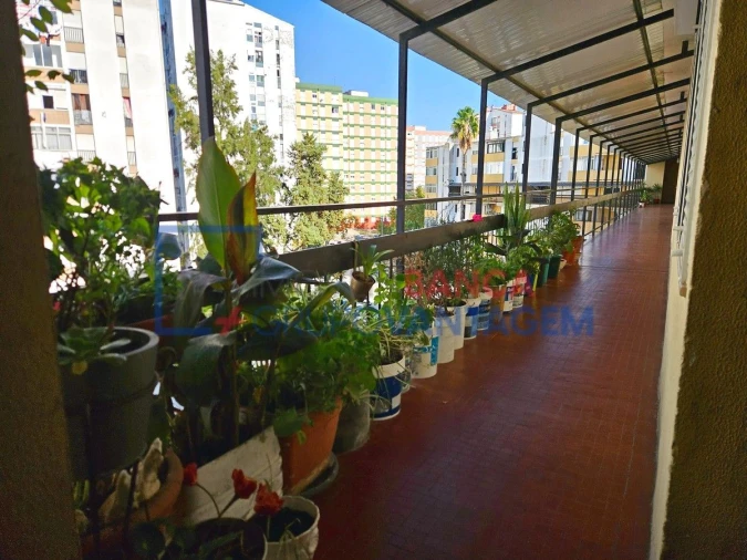 Apartamento T2 para Venda em Corroios Foto 22