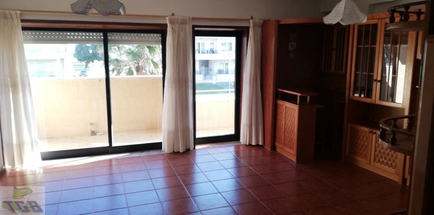 Apartamento T3 para Venda em Gafanha da Nazaré Foto 4
