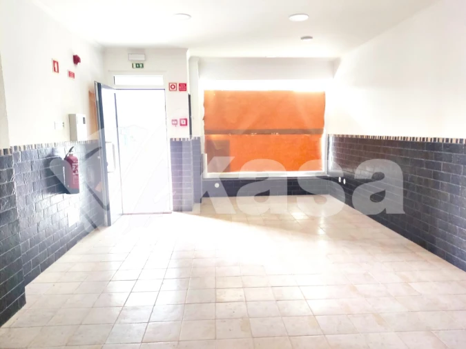 Loja para Arrendamento em Barreiro e Lavradio