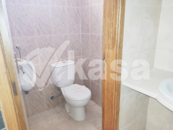 Loja para Arrendamento em Barreiro e Lavradio Foto 12