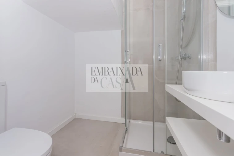 Moradia T3 para Venda em Carcavelos e Parede Foto 39