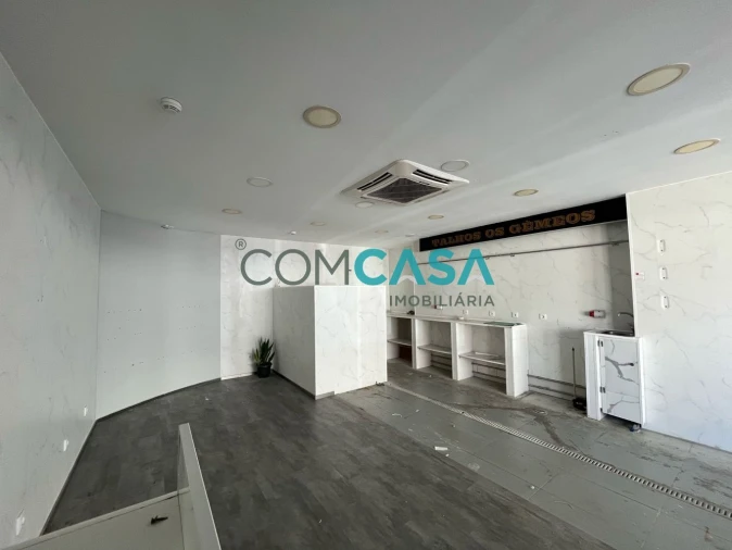 Loja para Arrendamento em Matosinhos e Leça da Palmeira Foto 10