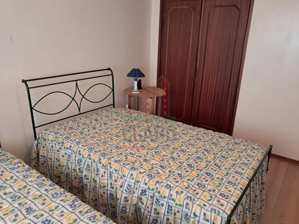 Apartamento T2 para Venda em Buarcos Foto 11