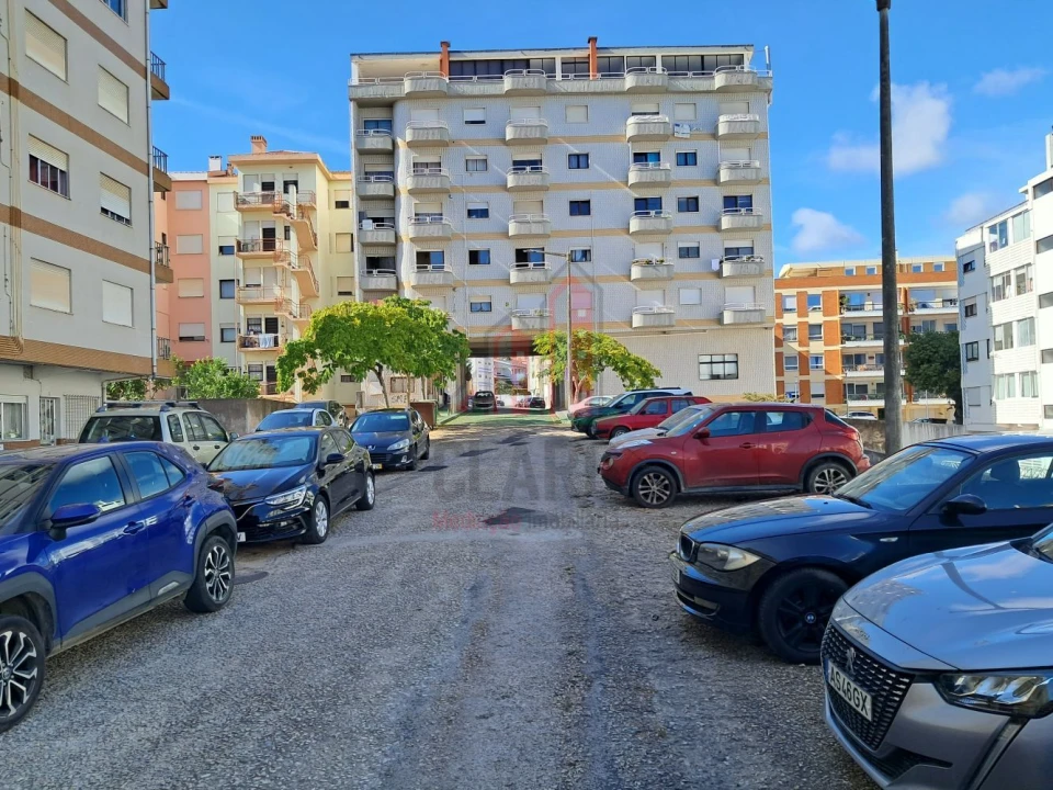 Apartamento T2 para Venda em Buarcos Foto 21