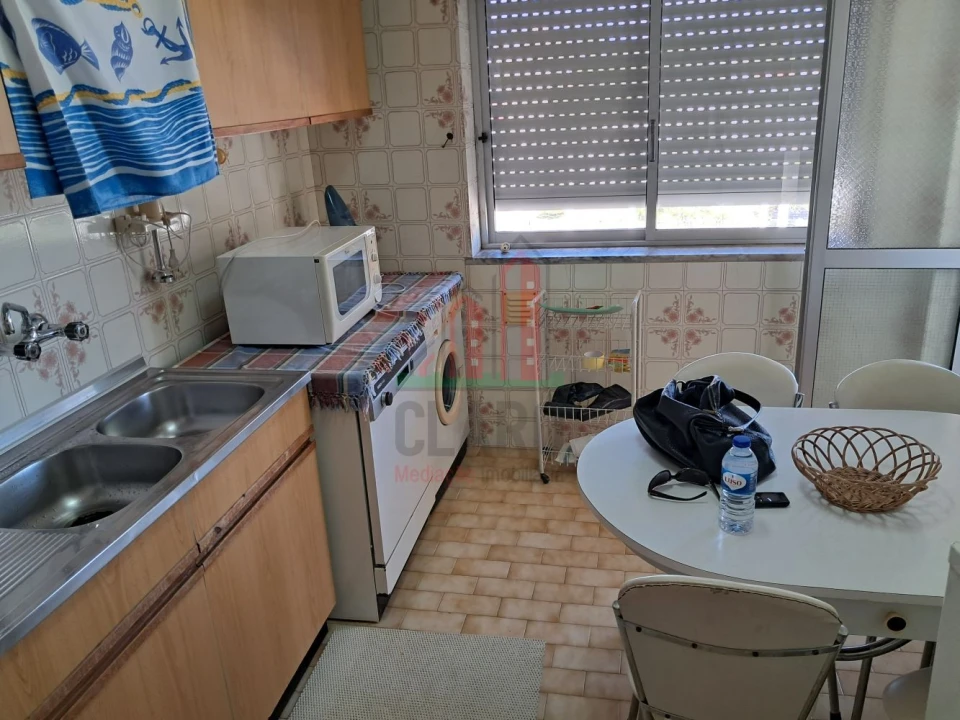 Apartamento T2 para Venda em Buarcos Foto 7