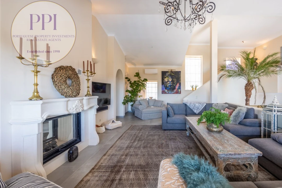 Moradia T3 para Arrendamento em Budens Foto 15