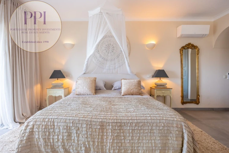 Moradia T3 para Arrendamento em Budens Foto 18