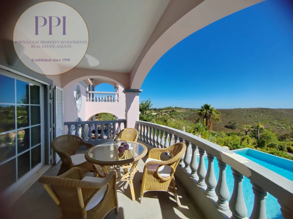 Moradia T3 para Arrendamento em Budens Foto 17