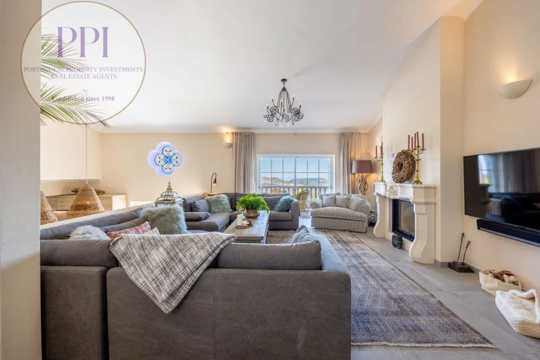 Moradia T3 para Arrendamento em Budens Foto 13