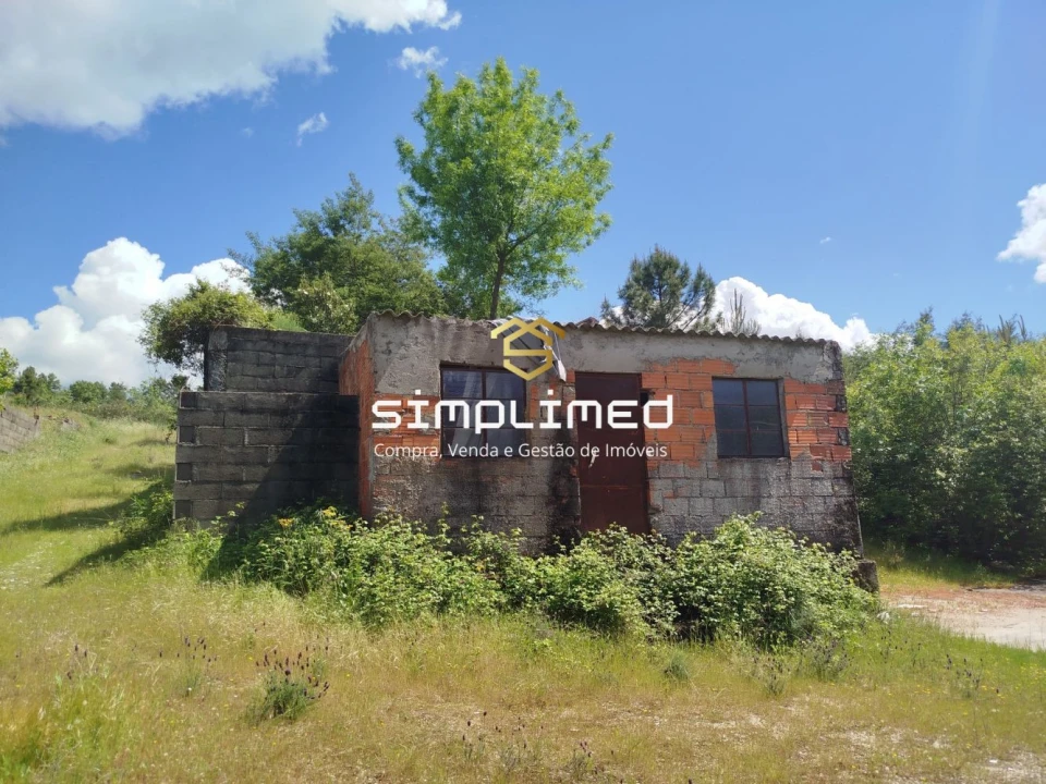 Terreno para Venda em Teixoso e Sarzedo Foto 12