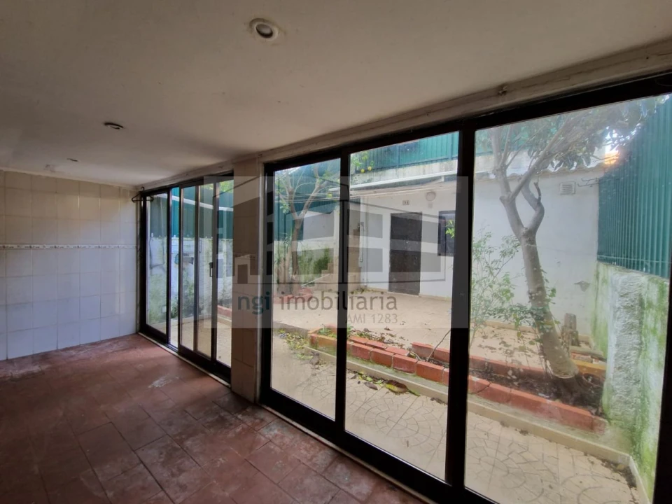 Apartamento T1 para Venda em Falagueira-Venda Nova Foto 1