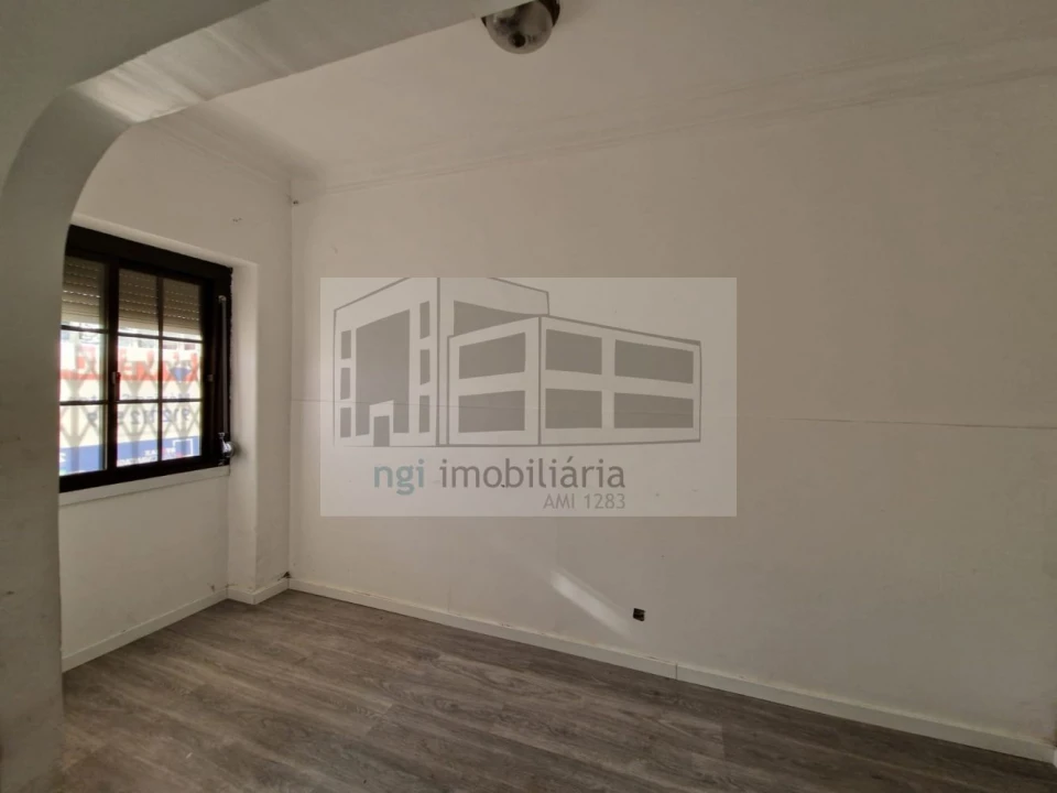 Apartamento T1 para Venda em Falagueira-Venda Nova Foto 28