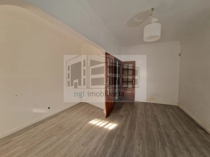 Apartamento T1 para Venda em Falagueira-Venda Nova Foto 27
