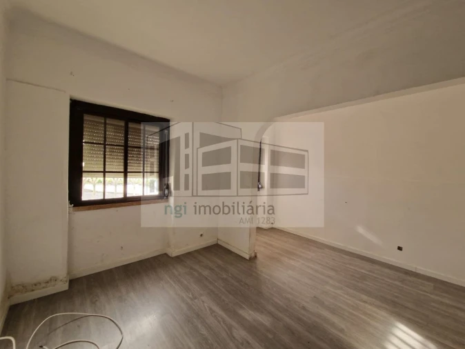 Apartamento T1 para Venda em Falagueira-Venda Nova Foto 9