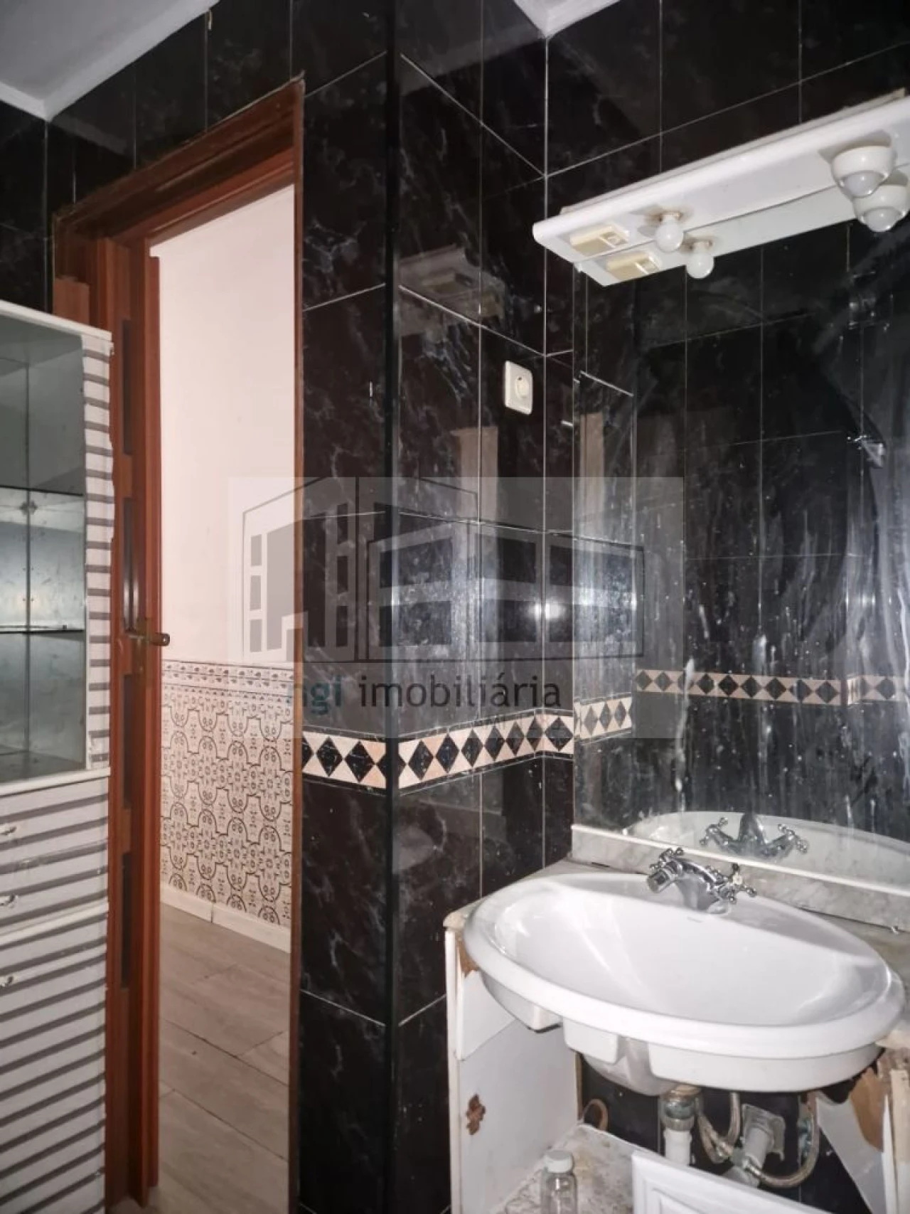 Apartamento T1 para Venda em Falagueira-Venda Nova Foto 21