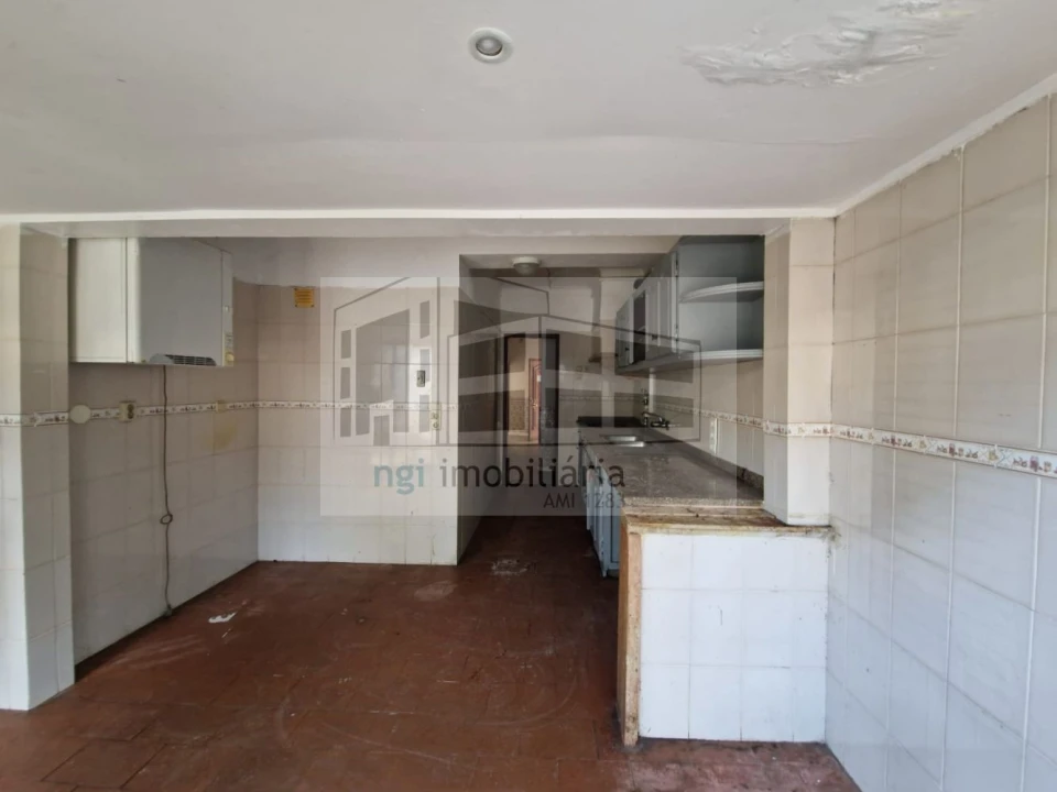 Apartamento T1 para Venda em Falagueira-Venda Nova Foto 13