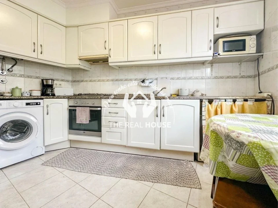 Moradia T3 para Venda em Caniço Foto 6