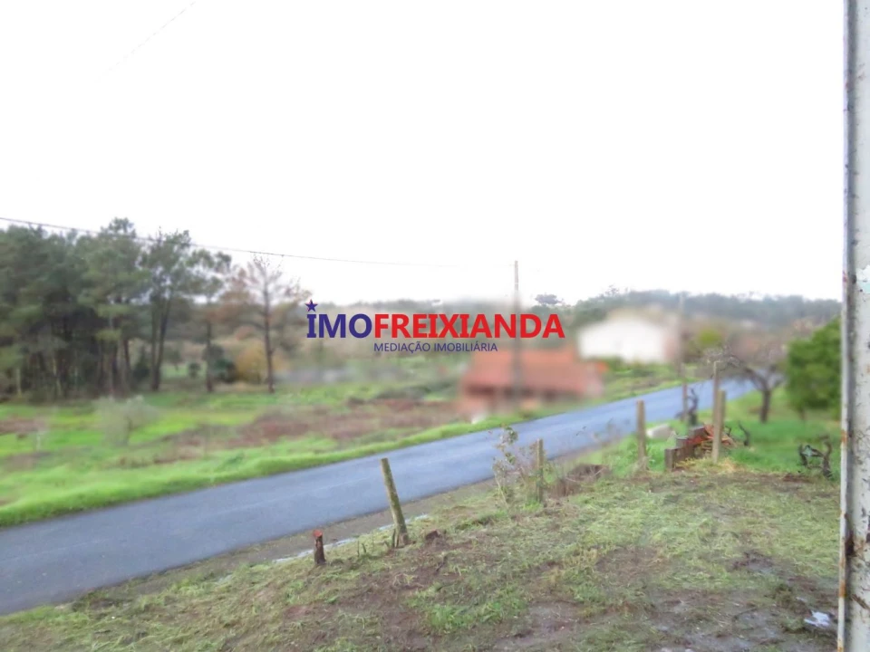 Moradia T2 para Venda em Rio de Couros e Casal dos Bernardos Foto 17