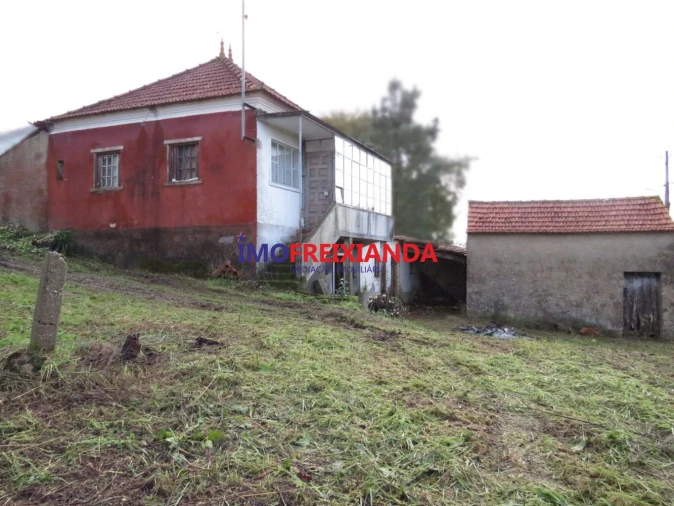 Moradia T2 para Venda em Rio de Couros e Casal dos Bernardos Foto 29