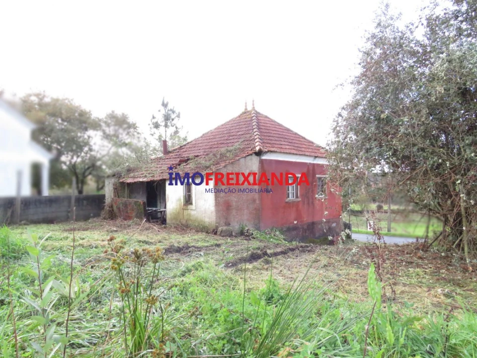 Moradia T2 para Venda em Rio de Couros e Casal dos Bernardos Foto 27