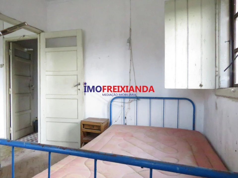 Moradia T2 para Venda em Rio de Couros e Casal dos Bernardos Foto 20