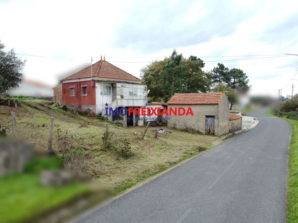 Moradia T2 para Venda em Rio de Couros e Casal dos Bernardos Foto 20