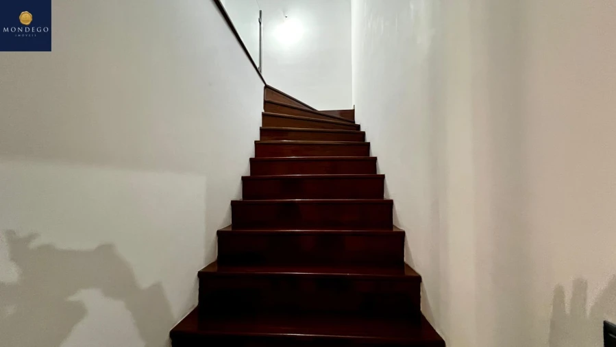 Moradia T4 para Venda em Trouxemil e Torre de Vilela Foto 8