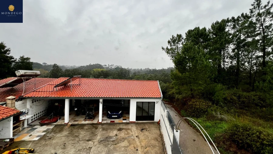 Moradia T4 para Venda em Trouxemil e Torre de Vilela Foto 18