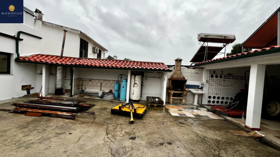 Moradia T4 para Venda em Trouxemil e Torre de Vilela Foto 22