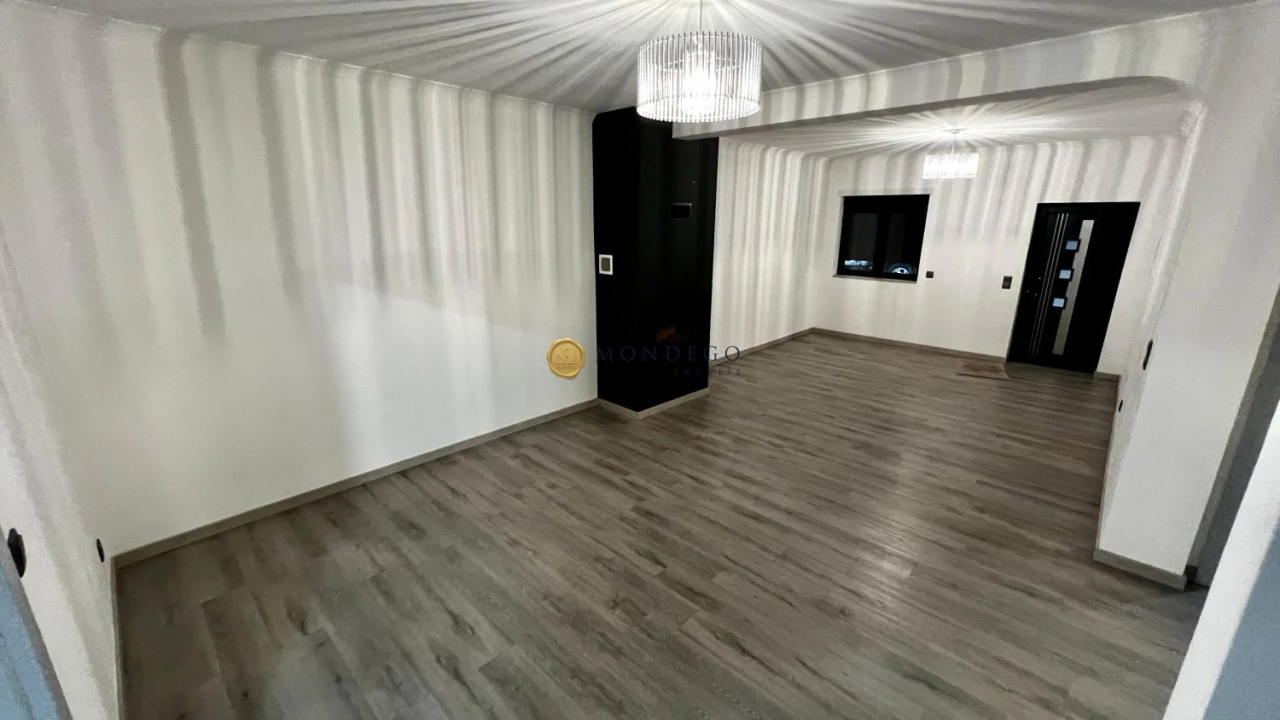 Moradia T4 para Venda em Trouxemil e Torre de Vilela Foto 3