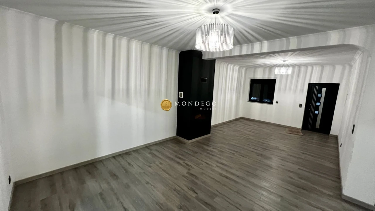 Moradia T4 para Venda em Trouxemil e Torre de Vilela Foto 2