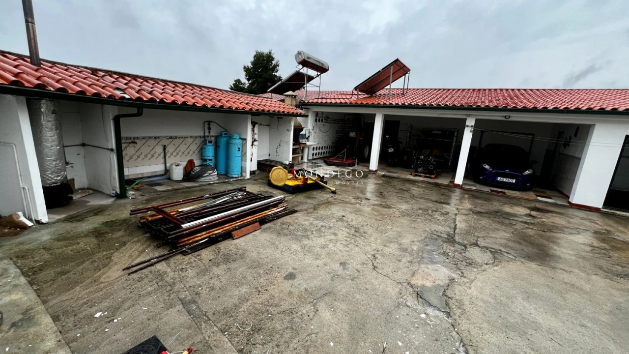 Moradia T4 para Venda em Trouxemil e Torre de Vilela Foto 21