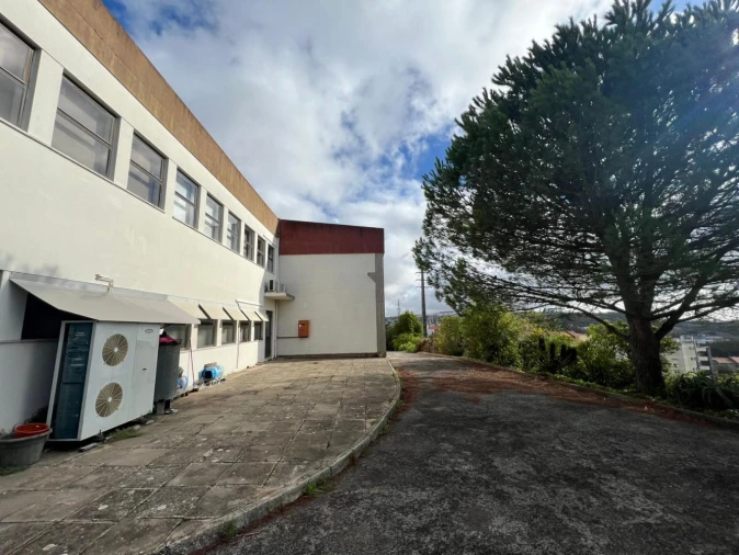 Loja para Venda em Barcarena Foto 2