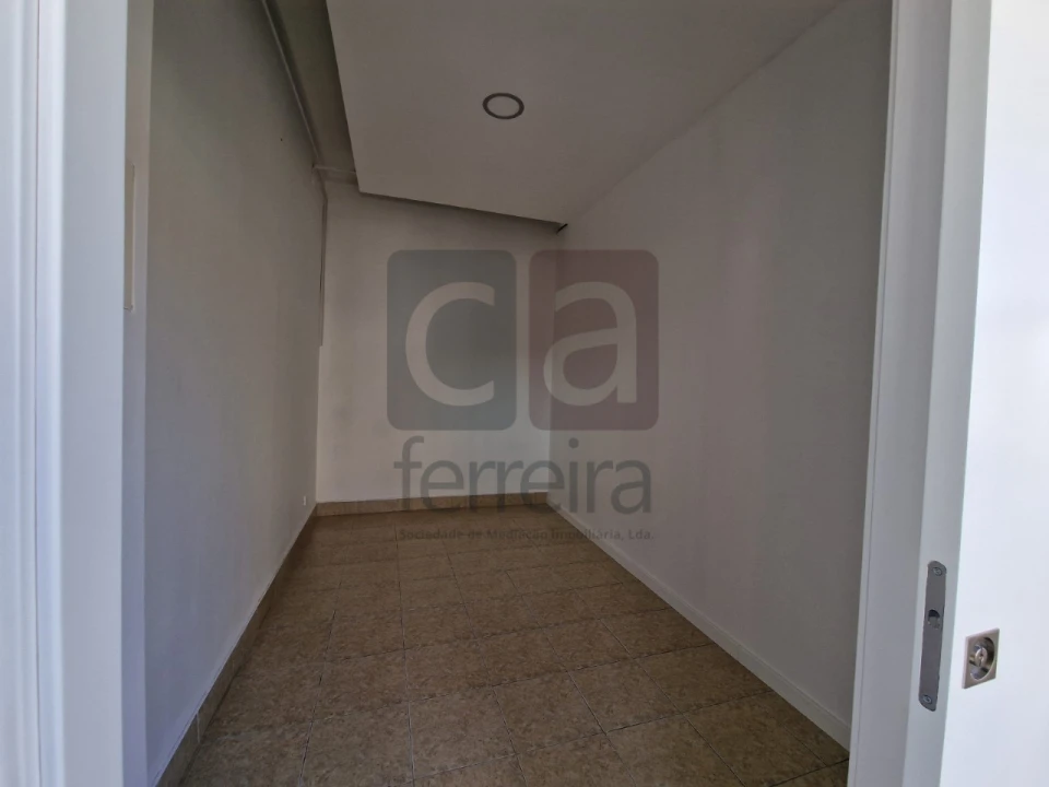 Apartamento T2 para Venda em Almeirim Foto 11