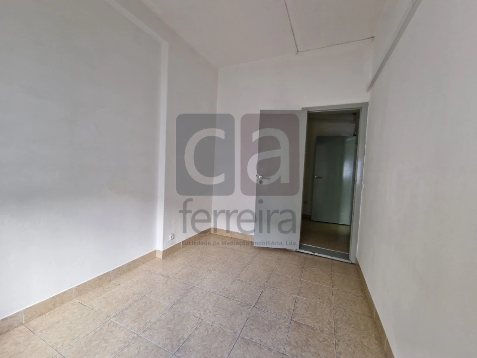 Apartamento T2 para Venda em Almeirim Foto 19