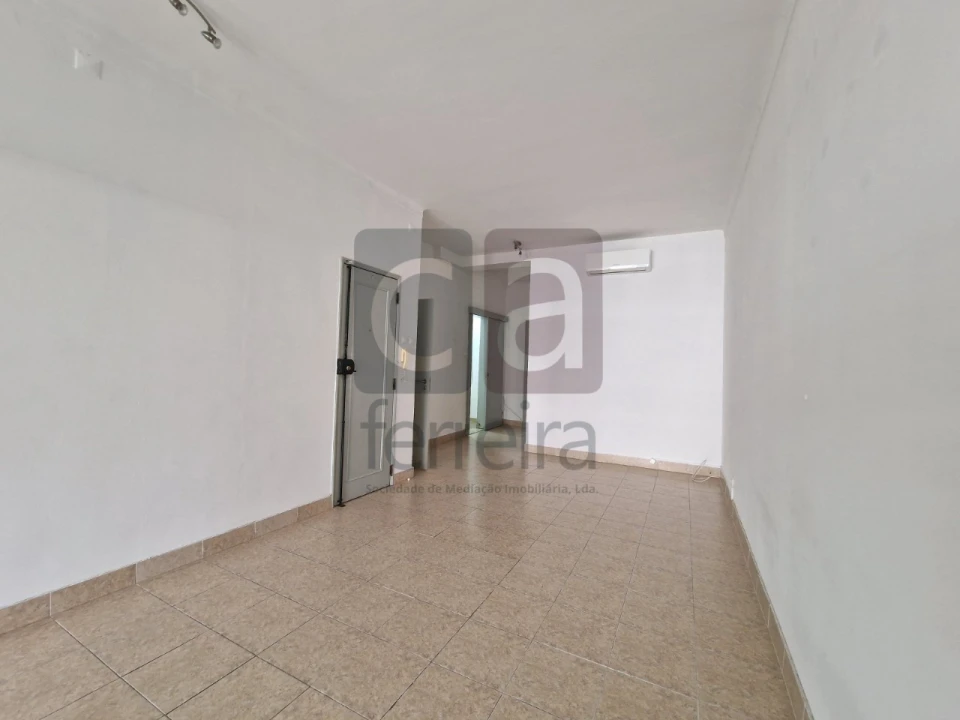 Apartamento T2 para Venda em Almeirim Foto 23