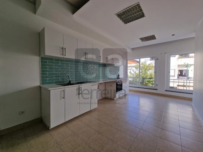 Apartamento T2 para Venda em Almeirim Foto 6