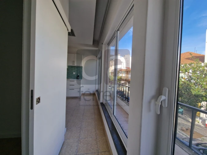 Apartamento T2 para Venda em Almeirim Foto 10