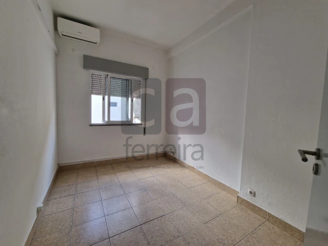 Apartamento T2 para Venda em Almeirim Foto 18