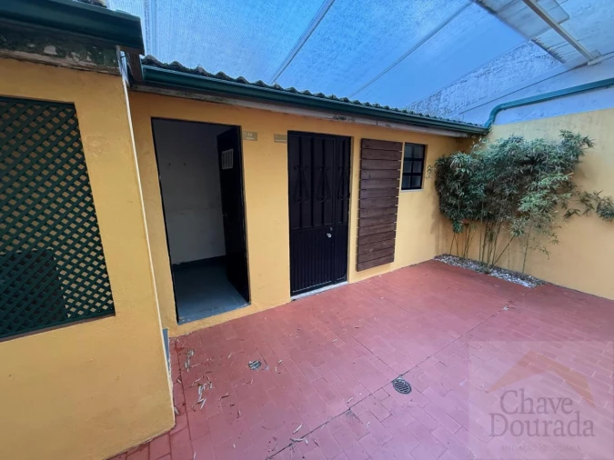 Moradia T3 para Venda em Santo Antonio dos Olivais Foto 7